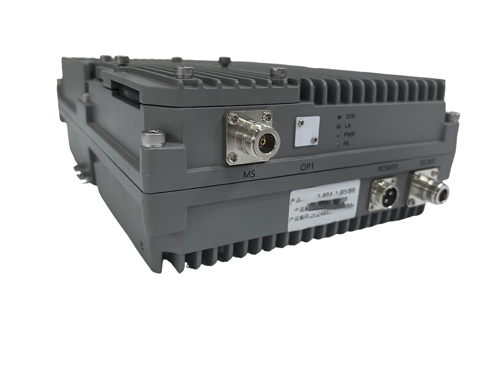  新宁三频手机信号接收器2000㎡